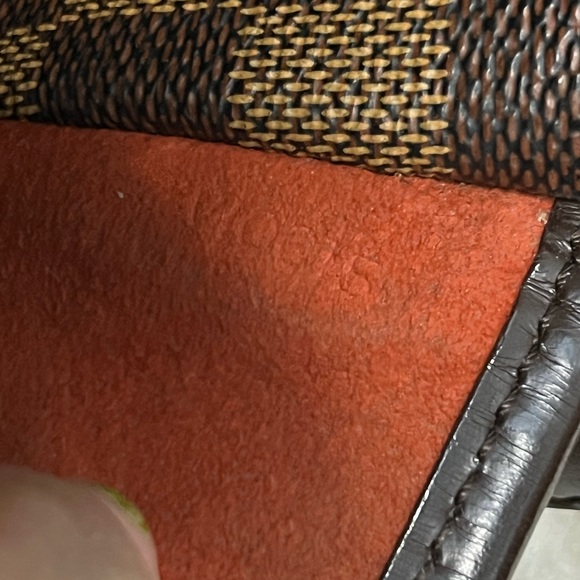 Louis Vuitton Ipanema Crossbody - Picture 12 of 13